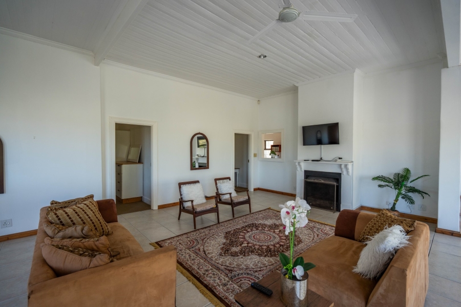 6 Bedroom Property for Sale in East Bank Eastern Cape